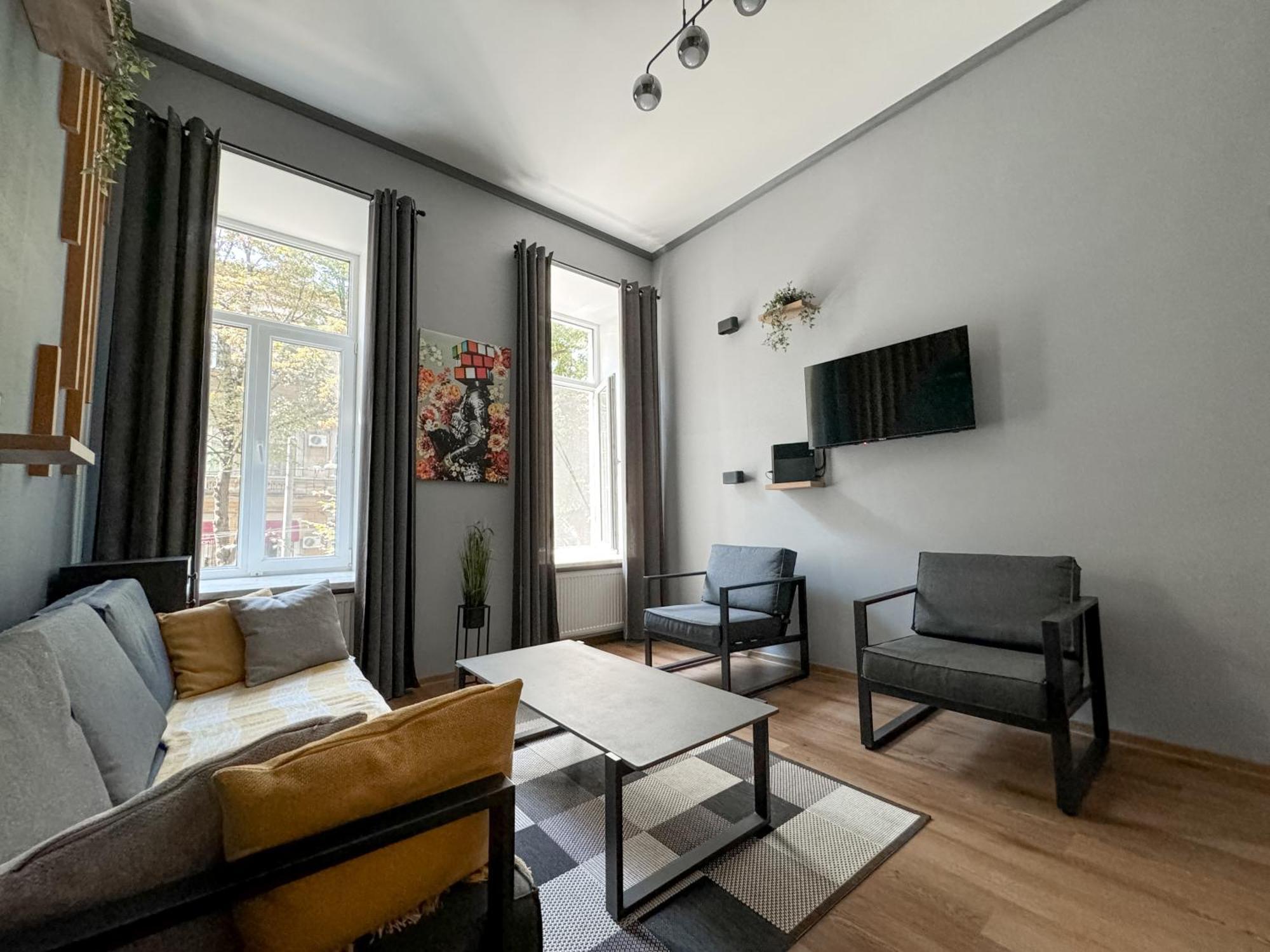 Apartments White Pearl Sadova Odessa Exterior foto